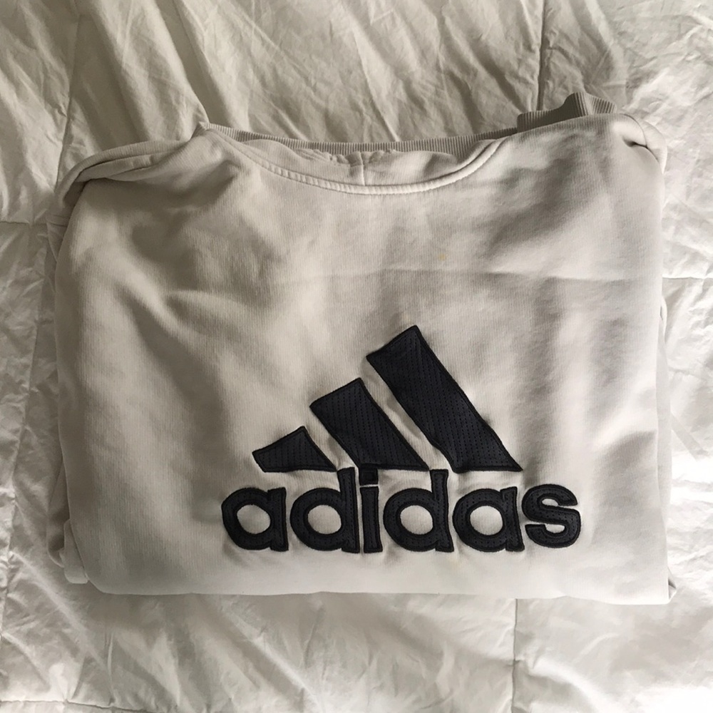ADIDAS SWEATSHIRT